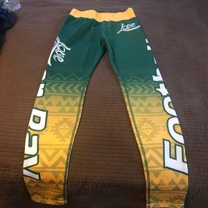 Green bay packer women’s tights size small